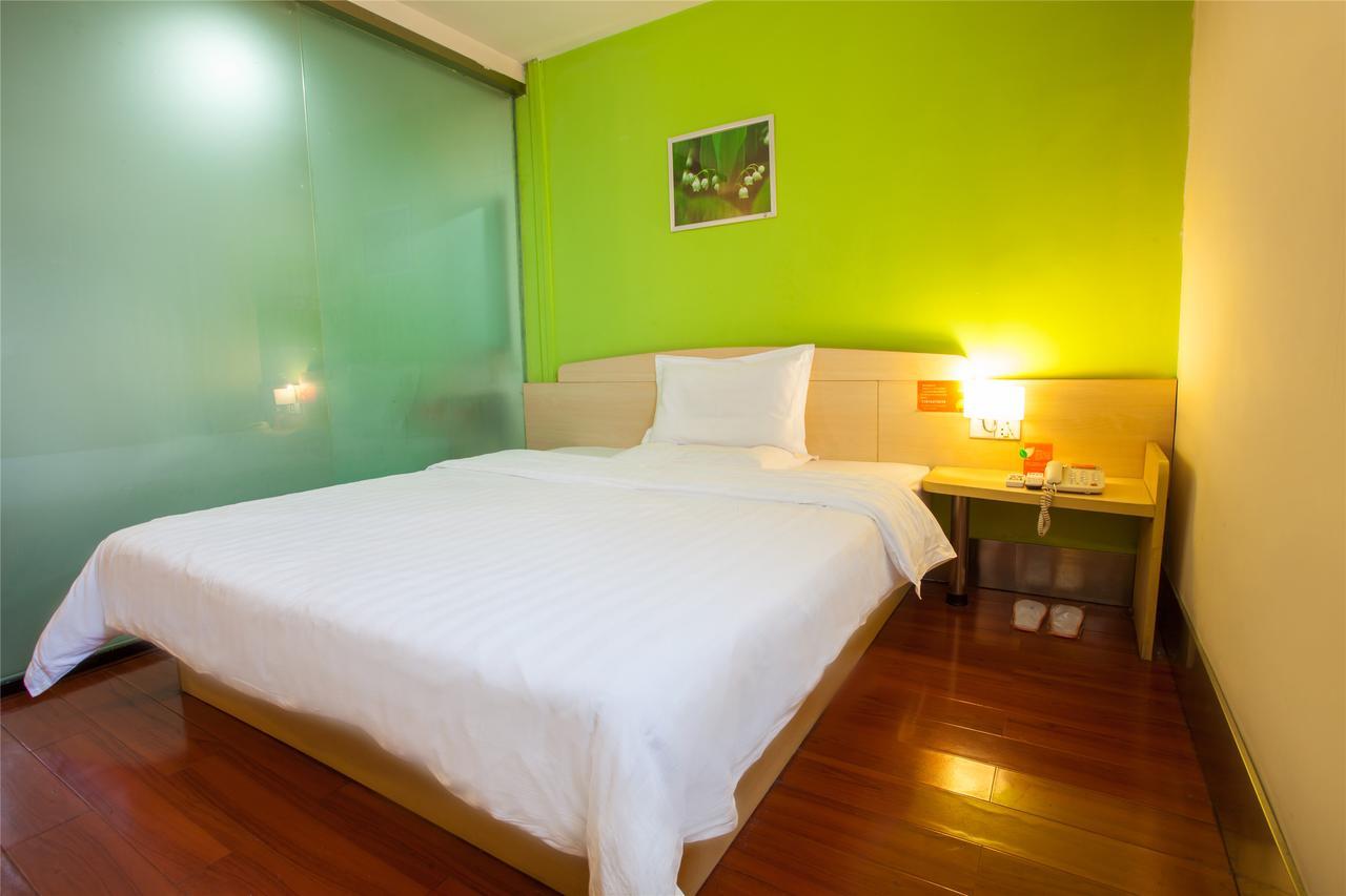 7Days Inn Shanghai Hong Mei South Road Branch מראה חיצוני תמונה