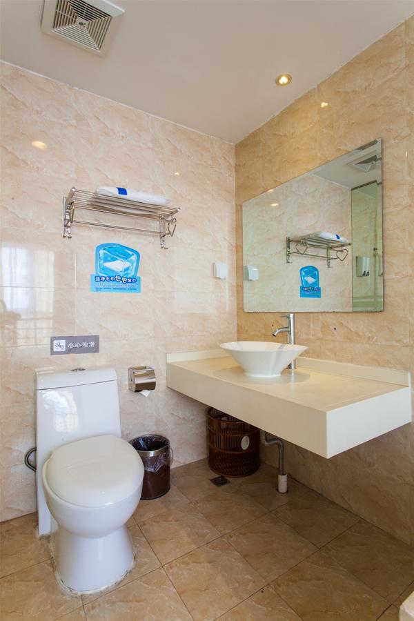 7Days Inn Shanghai Hong Mei South Road Branch מראה חיצוני תמונה